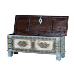 baul-en-madera-de-mango-con-detalles-en-bronce (9)