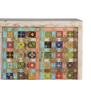 Aparador 4 Puertas Madera Natural Mango Detalles Azulejos y Bronce en Blanco Envejecido - Giner y Colomer (7)