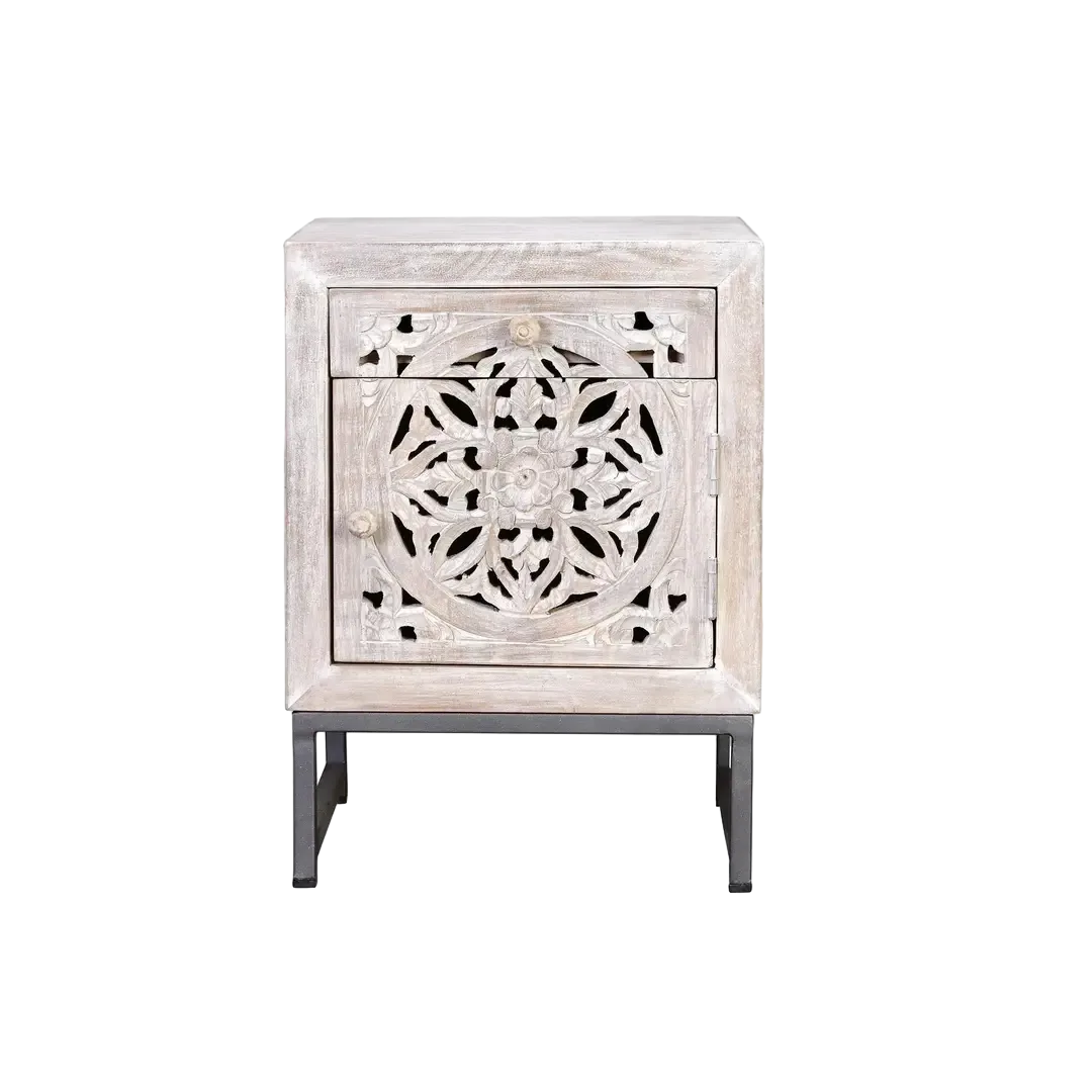 Mesita de noche Mykonos madera de mango puerta y cajón diseño tallado a mano acabado blanco envejecido base de hierro gris estilo rústico moderno 40x35x56cm - Giner y Colomer - 6897GYC - foto-transparente