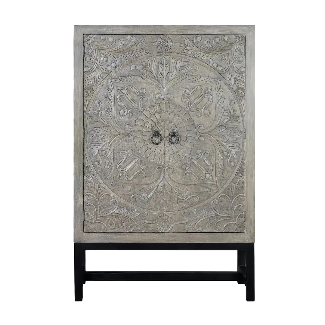 Armario Mantova en madera de mango con puertas talladas a mano y base metálica efecto gris envejecido 116x42x178cm - Giner y Colomer - 6790GYC - foto-transparente