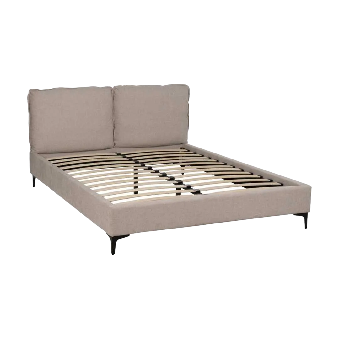 Cama tapizada beige en tejido poliéster y nylon con relleno de espuma y estructura en madera contrachapada 163x215x93cm - Ixia - 613529IX - foto-transparente