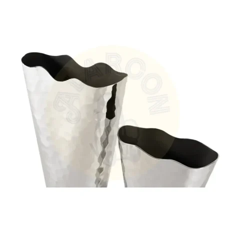Set de 2 jarrones Briona en aluminio acabado brillante diseño cónico contemporáneo Grande 10. pequeño 8xGrande 24. pequeño 19xGrande 40. pequeño 31cm - Giner y Colomer - 17315GYC - foto-secundaria-1