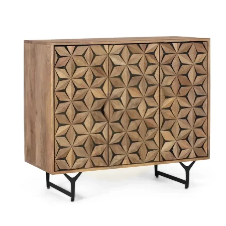 Aparador Mysore frente tallado a mano en patrón geométrico tridimensional en madera maciza de mango 3 puertas base de hierro negro mate 100x40x90cm - Giner y Colomer - 2272GYC - foto-secundaria-1