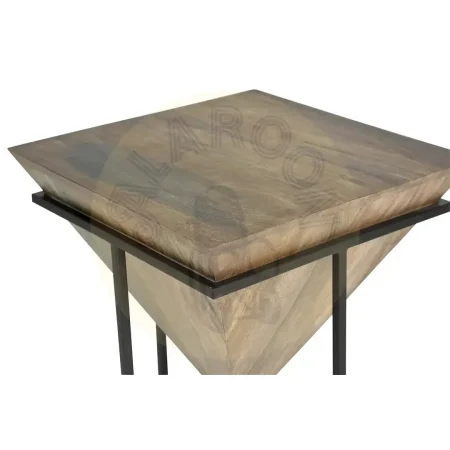 Mesa auxiliar Lunai en madera de mango acabado natural y base metálica negra con diseño piramidal invertido 50x50x64cm - Giner y Colomer - 6037GYC - foto-secundaria-1