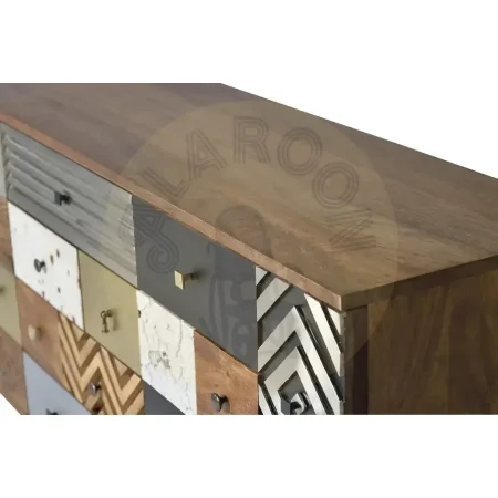 Aparador Mumbai en madera de mango con frontales artesanales 2 puertas 4 cajones patas 19cm 150x40x80cm - Giner y Colomer - 6042GYC - foto-secundaria-4
