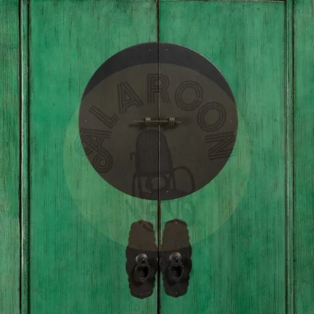 Armario verde en madera de pino reciclada y MDF con tiradores de cobre 83.50x45x195cm - Ixia - 611344IX - foto-secundaria-2