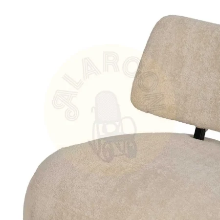 Sillón beige tapizado en tejido 100% poliéster con estructura de madera y asiento acolchado 38cm 67x73x67cm - Ixia - 613646IX - foto-secundaria-4
