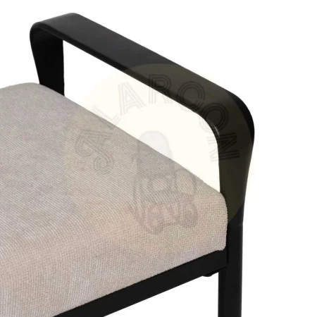 Banco beige tapizado en tejido 100% poliéster con patas de hierro 121x46x52cm - Ixia - 614800IX - foto-secundaria-2