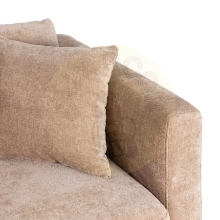 Sofá 2 plazas tapizado en tejido 100% poliéster color taupe con estructura en madera conglomerada y patas de madera de caucho 165x96x86cm - Ixia - 615446IX - foto-secundaria-4
