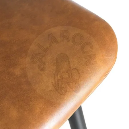 Silla camel en símil piel con patas metálicas 45x47x81cm - Ixia - 615506IX - foto-secundaria-8