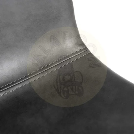 Silla tapizada en símil piel negro estructura polipropileno patas de metal relleno de espuma 0x0x0cm - Ixia - 615508IX - foto-secundaria-6