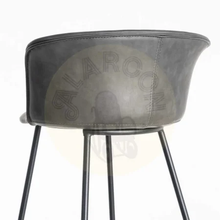 Taburete alto negro con asiento símil piel acolchado estructura polipropileno patas metálicas 44.50x48.50x93.50cm - Ixia - 615517IX - foto-secundaria-4