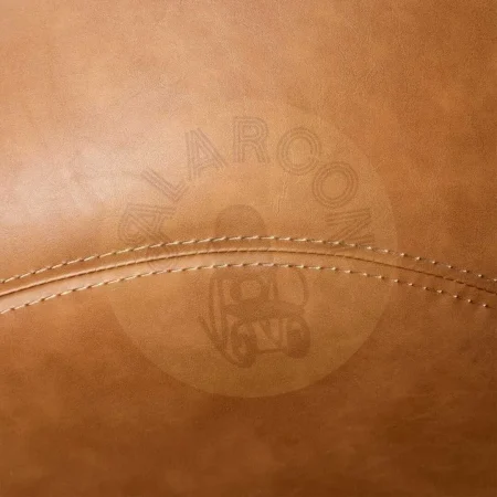 Silla tapizada en símil piel color camel con patas metálicas y reposabrazos 59x50.50x81.50cm - Ixia - 615518IX - foto-secundaria-6
