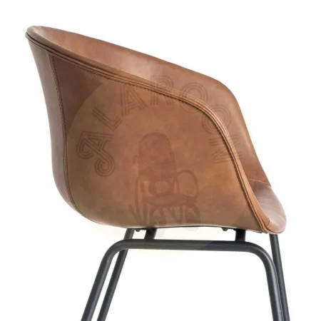 Silla tapizada en símil piel marrón con estructura de polipropileno y patas de metal 59x50.50x81.50cm - Ixia - 615519IX - foto-secundaria-5