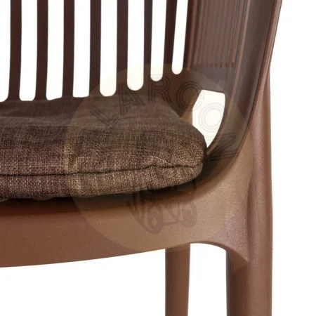 Silla apilable de polipropileno para exterior color marrón con cojín no desenfundable con tejido a prueba de agua 55x61x80cm - Ixia - 616252IX - foto-secundaria-1