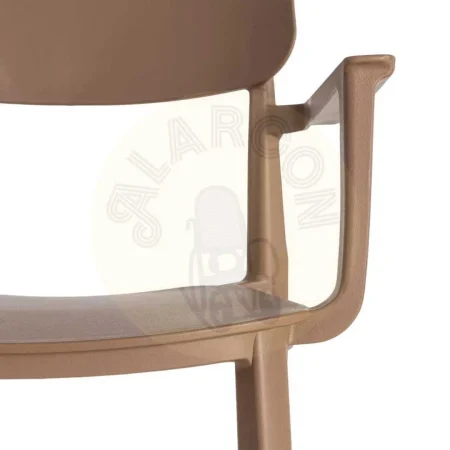 Silla apilable en polipropileno marrón con protección UV apta para exterior y uso contract EN581 altura asiento 45cm 51.50x51x80cm - Ixia - 616258IX - foto-secundaria-1