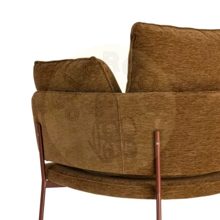 Sillón tapizado en tejido marrón claro con estructura metálica y 2 cojines 95x80x79cm - Ixia - 616365IX - foto-secundaria-2
