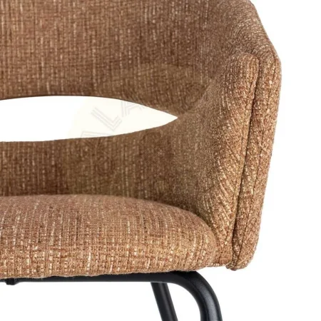 Silla con brazos tapizada en tejido moka y estructura metálica 59x61x82cm - Ixia - 616395IX - foto-secundaria-1