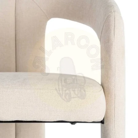 Silla con brazos tapizada en tejido crema estructura metálica 60x50x76.50cm - Ixia - 616535IX - foto-secundaria-1