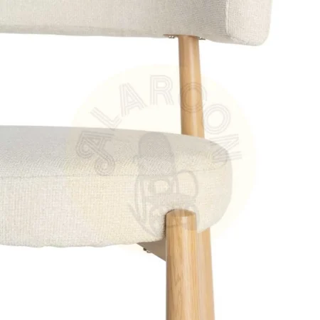 Silla blanca tapizada en tejido 100% poliéster con estructura de metal y relleno de foam 56x54x81cm - Ixia - 617052IX - foto-secundaria-1