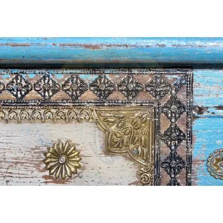 Baúl Teko en madera de mango con aplicaciones de bronce acabado natural ideal para almacenar ropa y accesorios 116x40x45cm - Giner y Colomer - 6520GYC - foto-secundaria-2