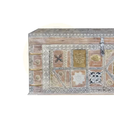 Baúl Dirob en madera de mango estilo étnico con apertura superior y detalles en bronce acabado blanco envejecido 100x40x57cm - Giner y Colomer - 6657GYC - foto-secundaria-3