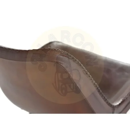 Silla Brindisi tapizada en piel marrón con respaldo ergonómico y patas de hierro negro estilo industrial 45x54x83cm - Giner y Colomer - 6751GYC - foto-secundaria-4