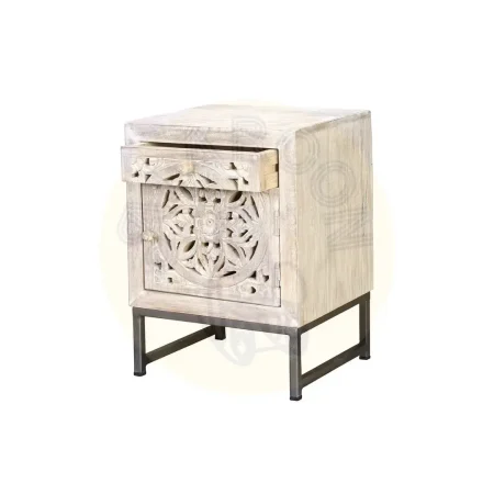 Mesita de noche Mykonos madera de mango puerta y cajón diseño tallado a mano acabado blanco envejecido base de hierro gris estilo rústico moderno 40x35x56cm - Giner y Colomer - 6897GYC - foto-secundaria-2