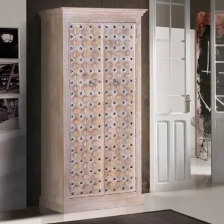 Armario Madera Mango Macizo Tallado a Mano Decapado Blanco Detalles Bronce 2 Puertas - Giner y Colomer (1)