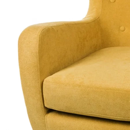 Butaca Tapizada Tela Mostaza Patas Madera Natural Modelo Lisboa - SomCasa (5)