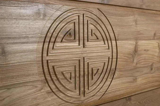 Cabecero Madera Maciza de Teka 183x8x110 Cm - Giner y Colomer (6)