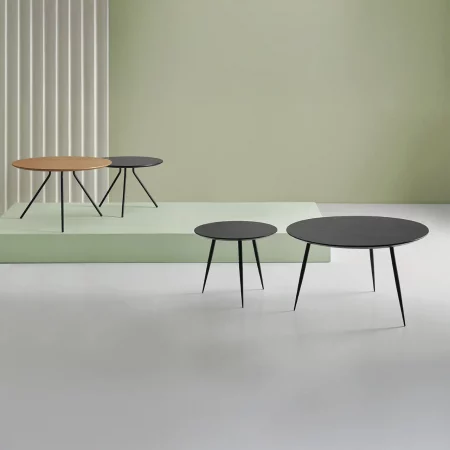 Mesa Centro Redonda Chapa Tintada Negra 80 Diámetro x 45 Patas Metal Negro Modelo SCOTT - Somcasa (3)