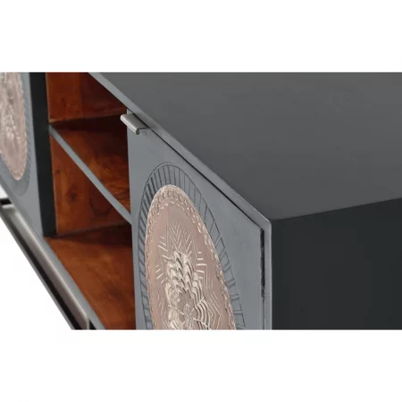 Mueble TV Madera Mango Color Gris Frontales Tallados 2 Puertas Base Metal 150x40x56 Cm - Giner y Colomer (2)